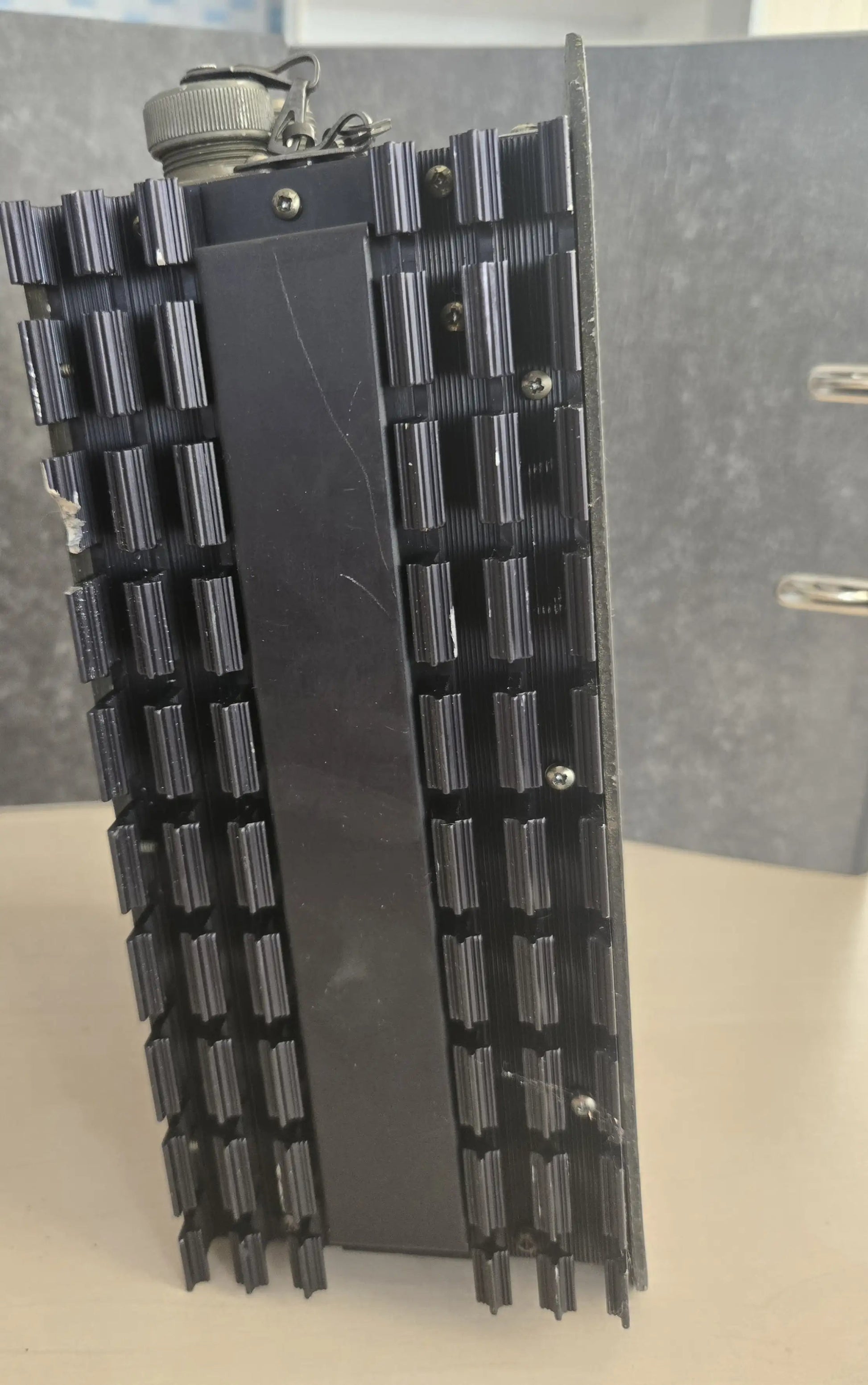 250 VA Static Inverter Avionic Instruments Inc.