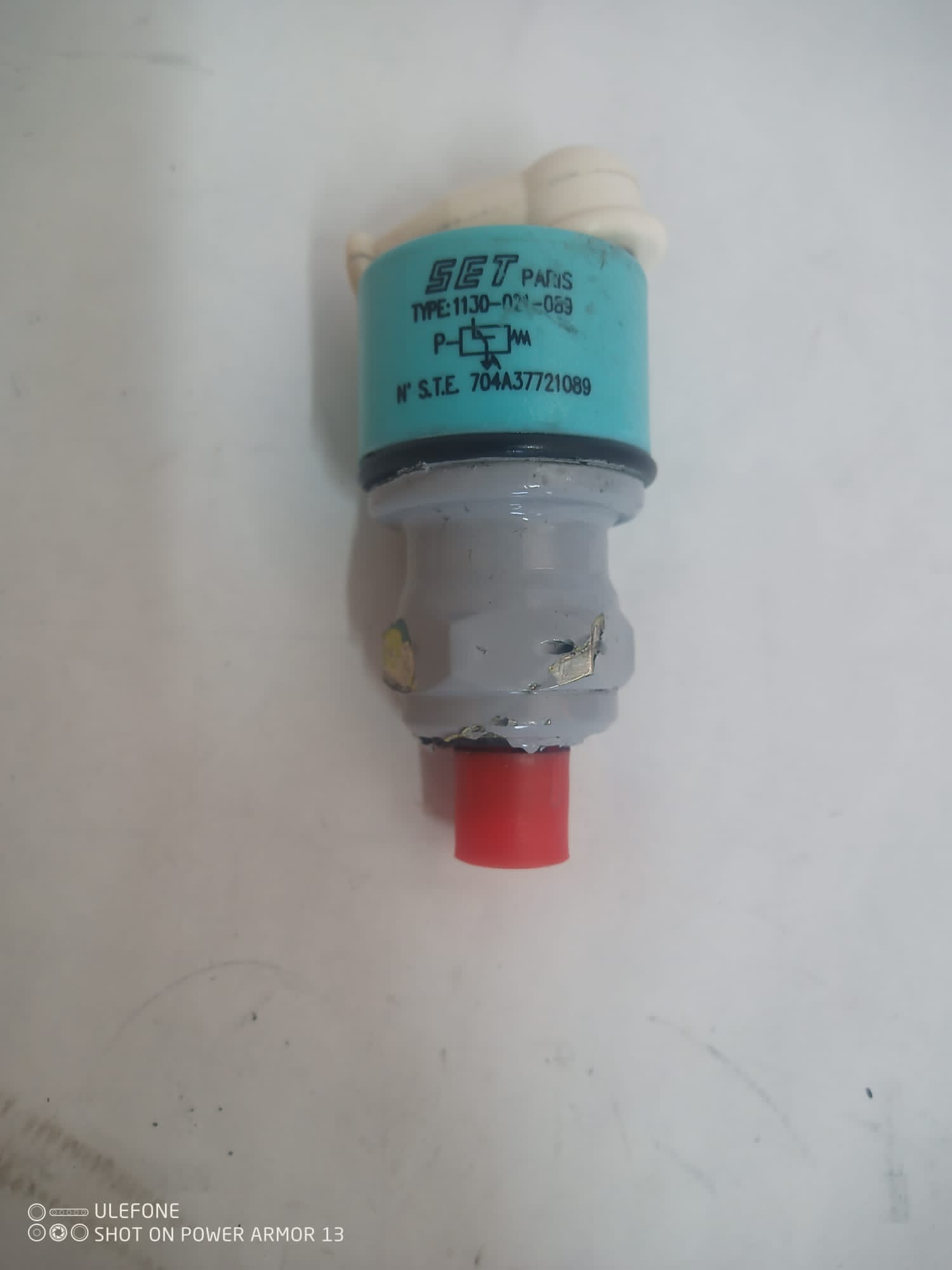 Eurocopter / Airbus Helicopters Pressure Switch — P/N 1130-021-089 Aviacharter{{Product SKU}}  Aviacharter