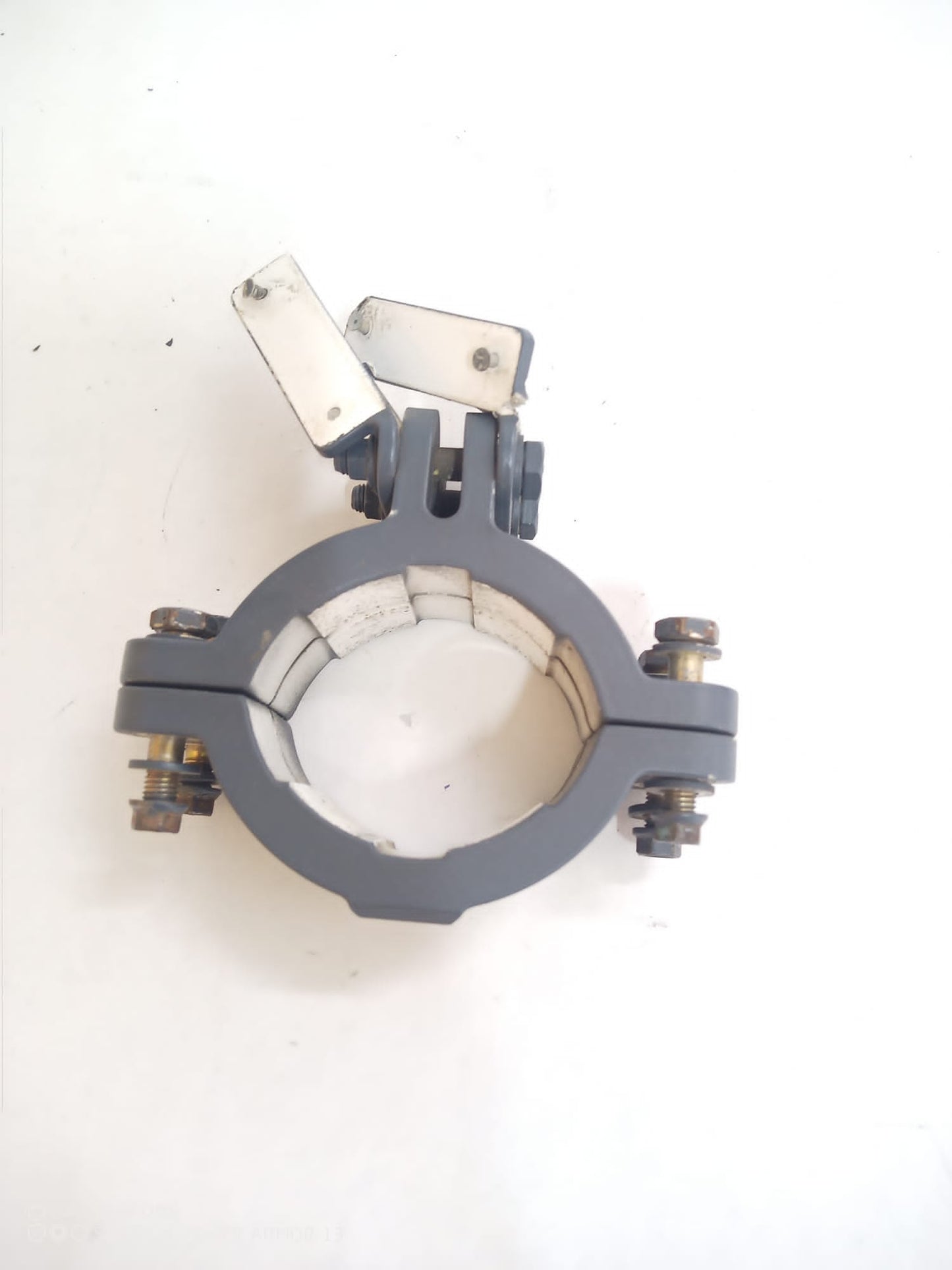 CLAMP / MOUNTING CLAMP, P/N: D2230-3 Aviacharter{{Product SKU}}  Aviacharter